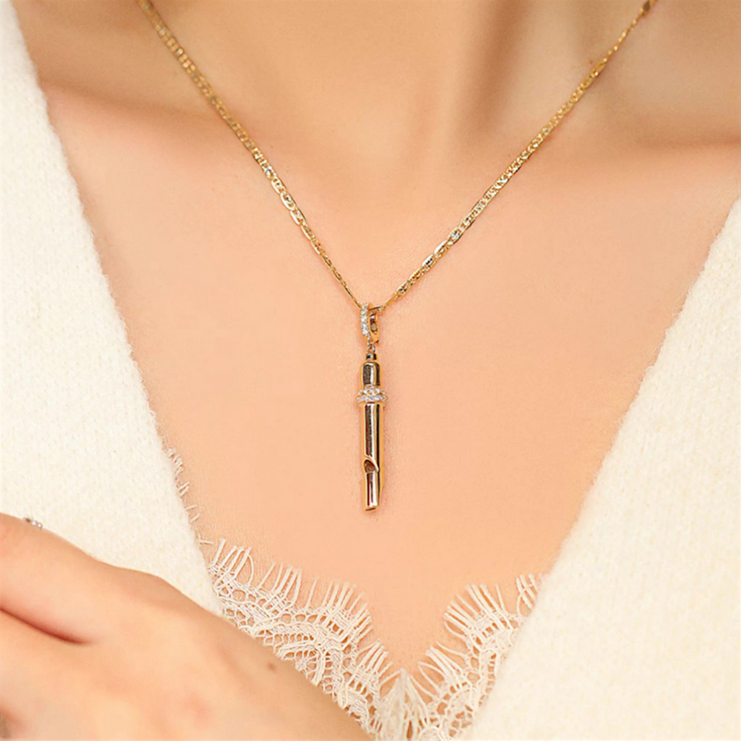 18K Gold Diamond Whistle High-end Unique Pendant