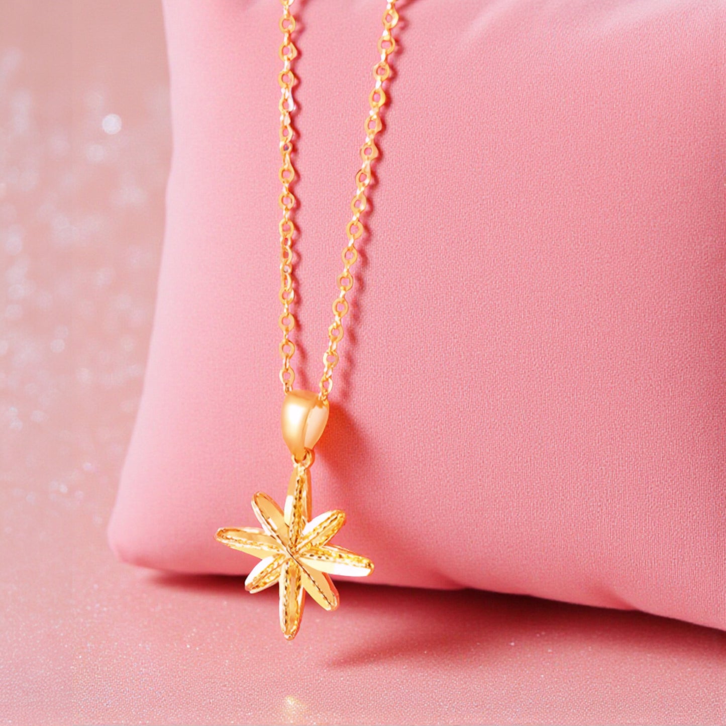 18K Gold Six-Pointed Star Pendant Necklace