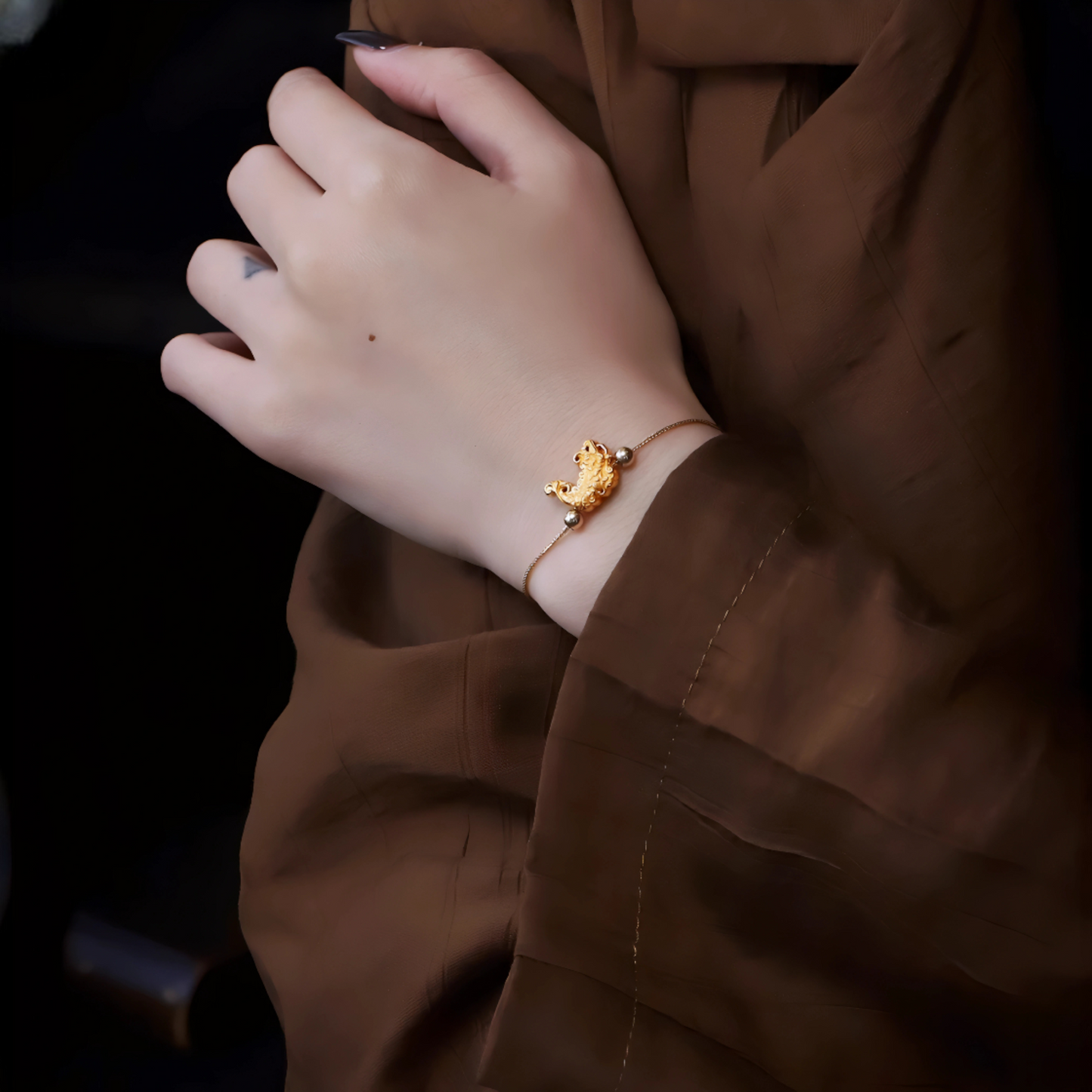 24K 999 Gold Ancient Vintage Style Engraved Fish Carp Mini D.I.Y Charm Pendant