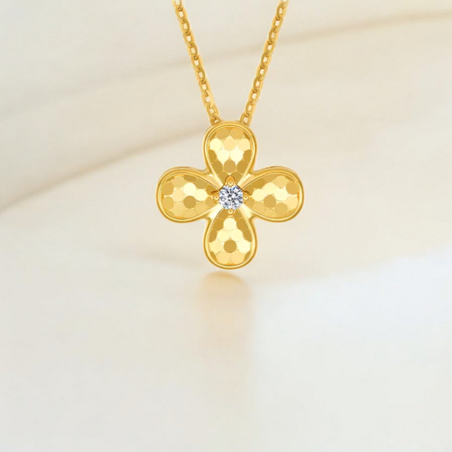 18K Pure Gold Sparkling Diamond Clover Leaf Lucky Pendant