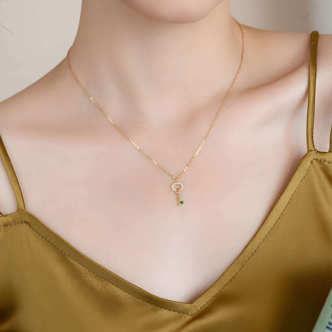 18K Pure Gold Key Clavicle Chain Necklace - Gypsophila Co.