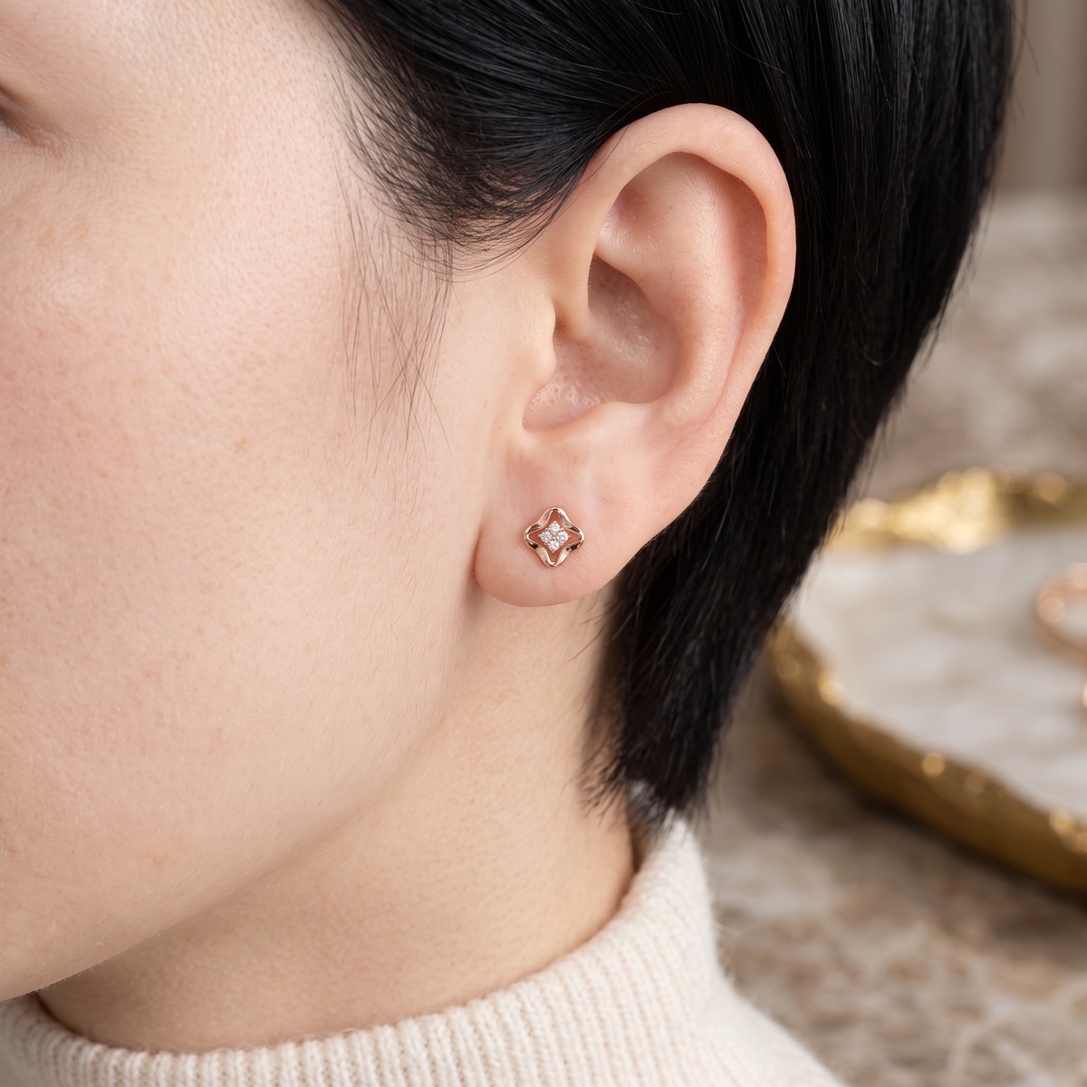 18K Fine Rose Gold Clover Lucky Zircon Stud Earrings