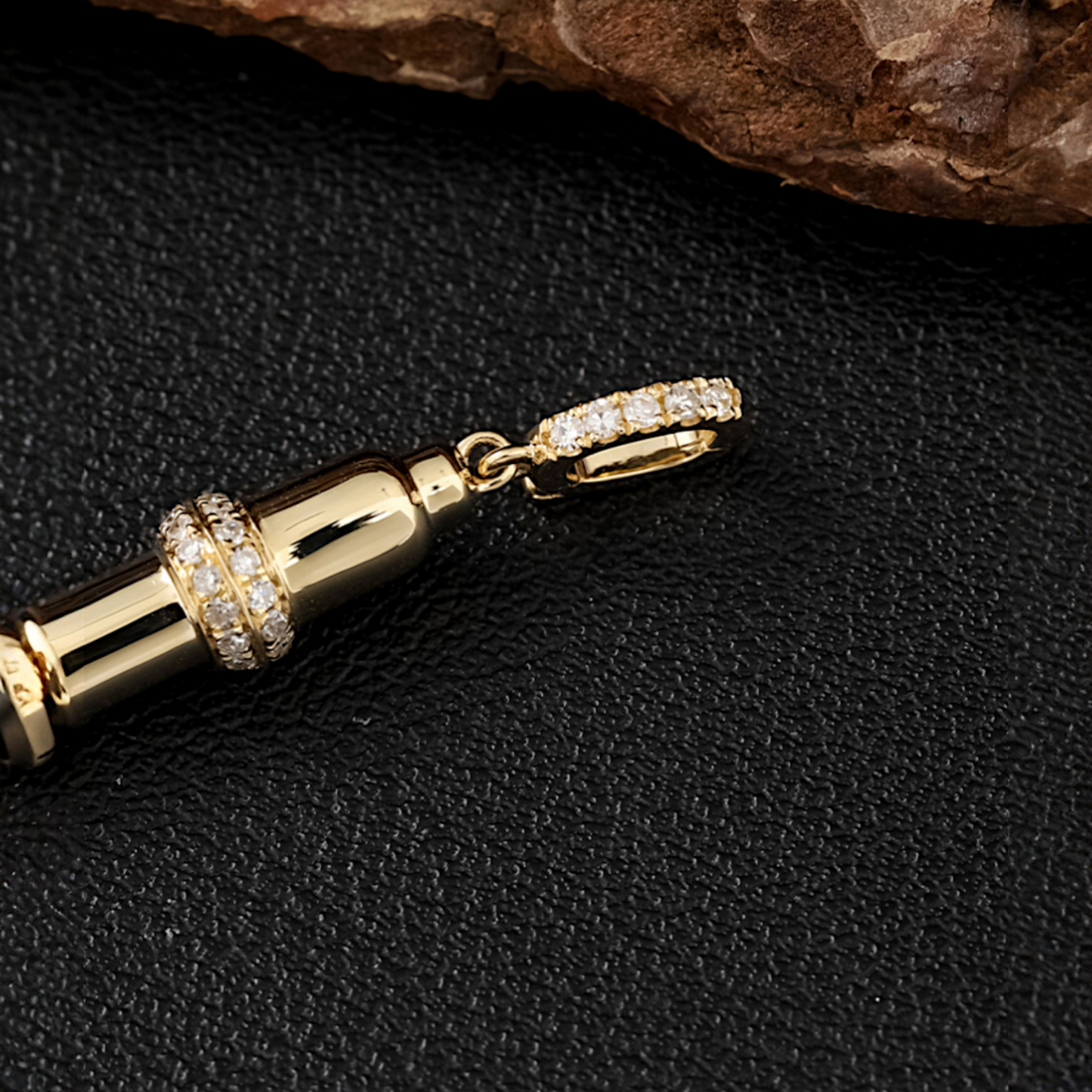18K Gold Diamond Whistle High-end Unique Pendant