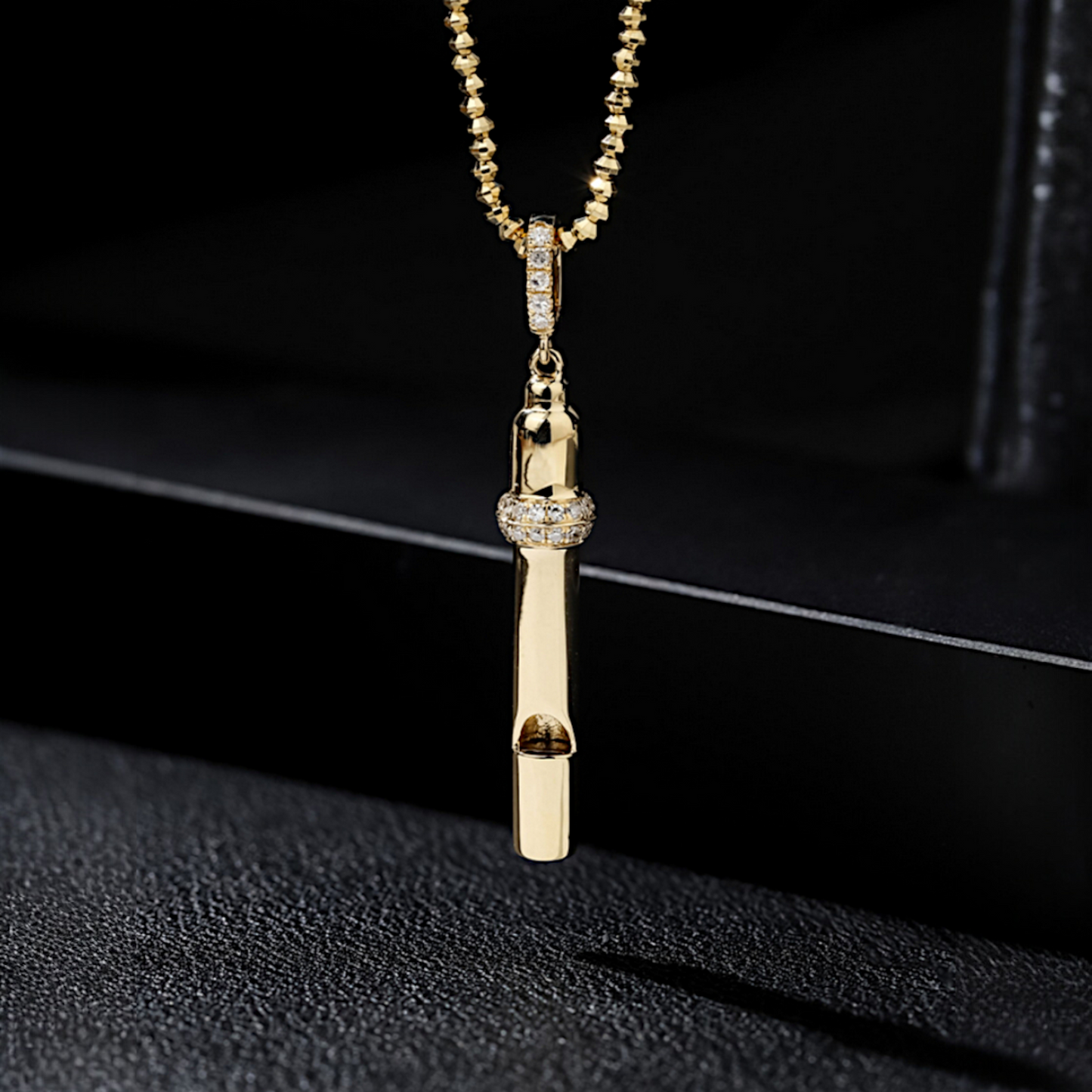 18K Gold Diamond Whistle High-end Unique Pendant