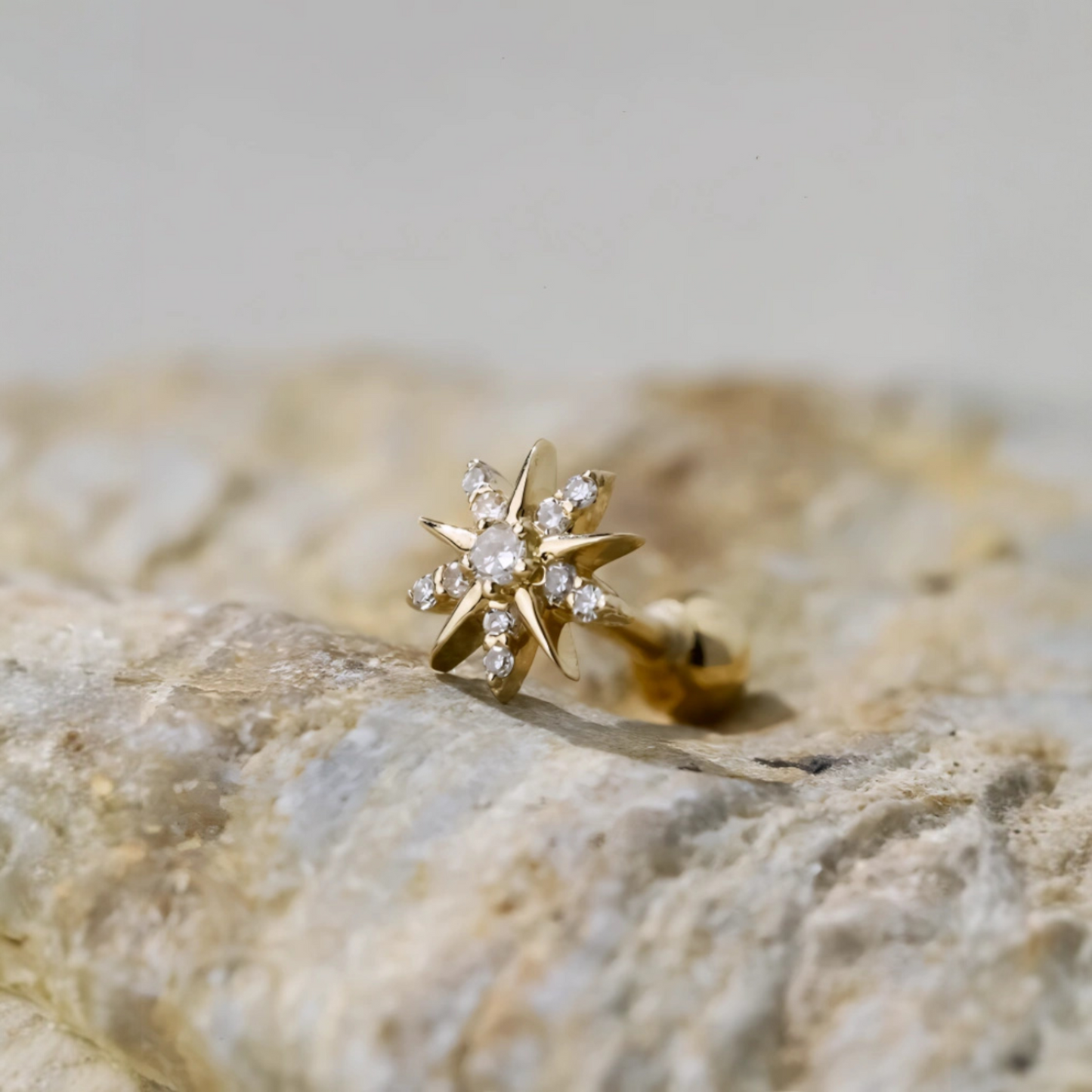 18K Gold Diamond Snowflake Lightning Casual Screw Back Earrings