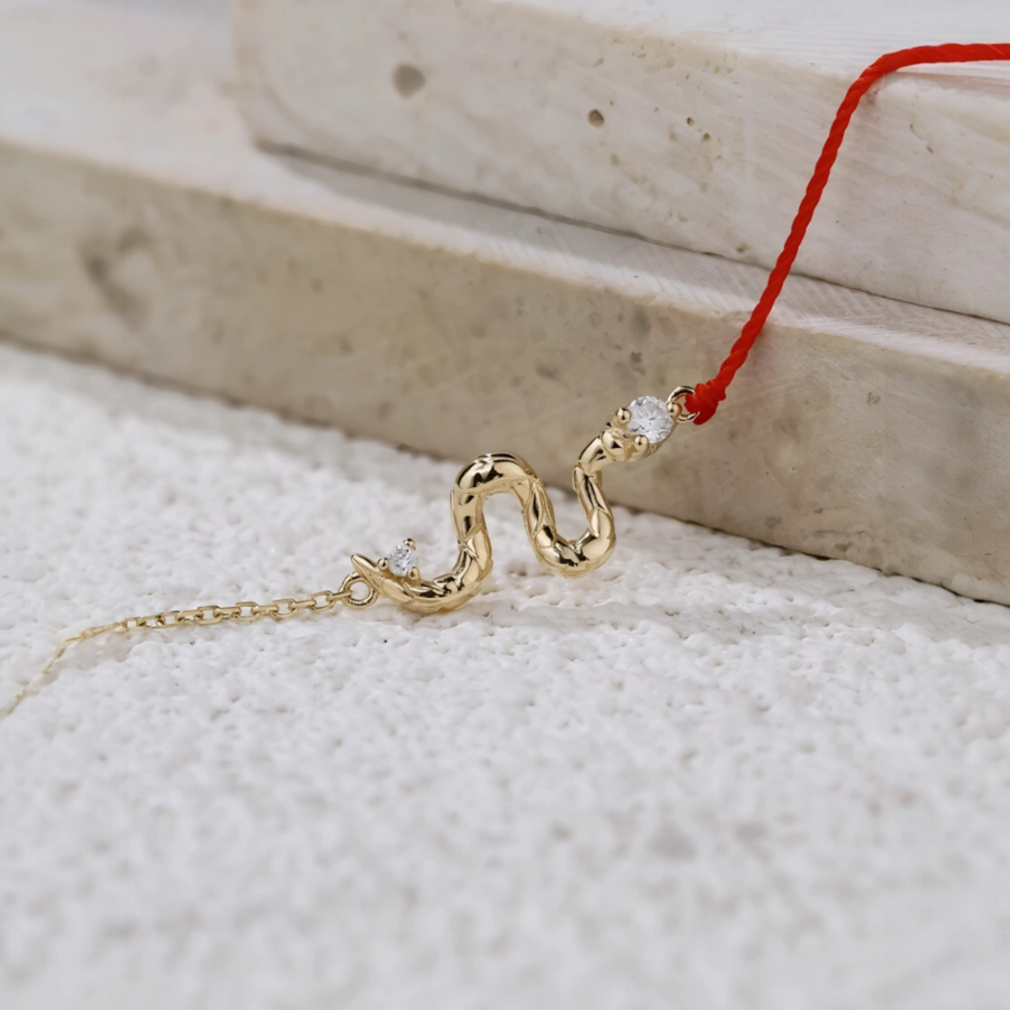 18K Gold Diamond Snake Simple Elegant Red Braided Bracelet