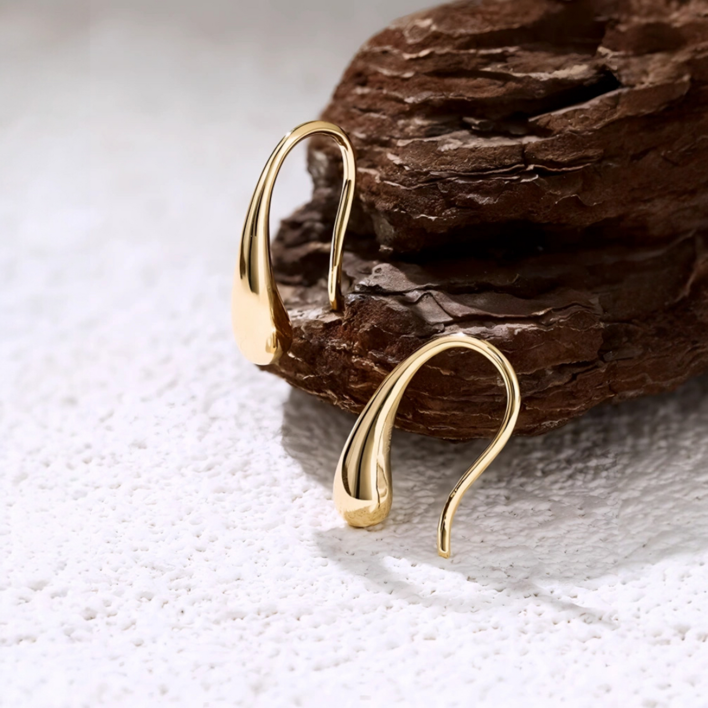 18K Gold Unique and Trendy Prince Rupert's drop Teardrop U-Shaped Hooks Earrings