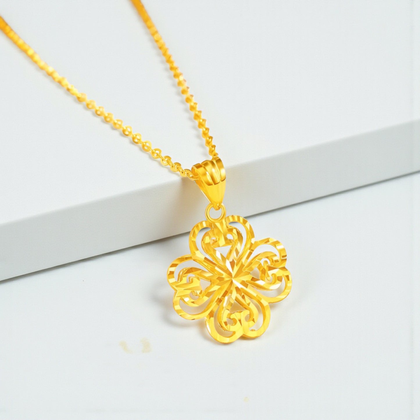 24K 999 Gold Trendy Hollow Four-Leaf Clover Lucky Pendant