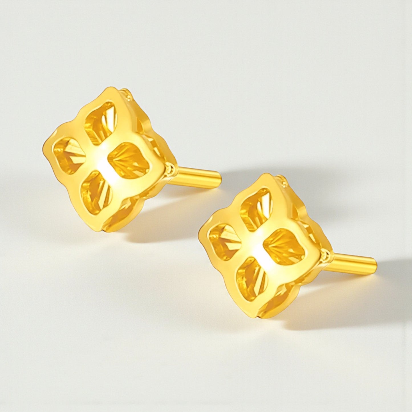 24K 999 Minimal Lucky Clover Stud Earrings