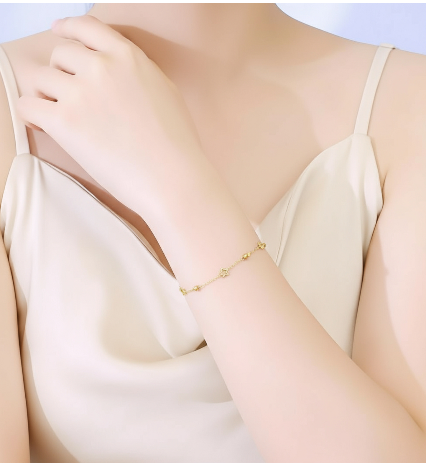 24K Yellow Gold Star Charm Chain Bracelet