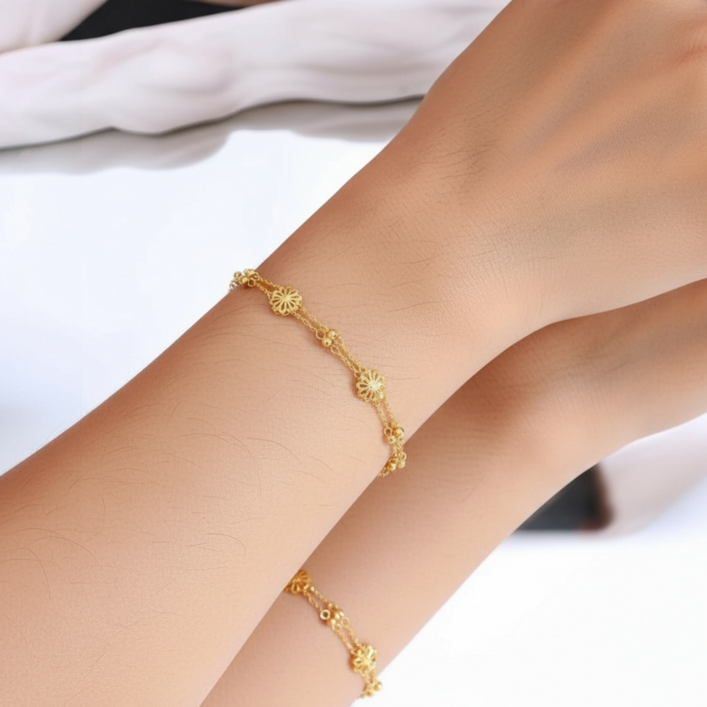 24K Pure Gold Floral Charm Elegant Double-Layered Flower Chain Bracelet
