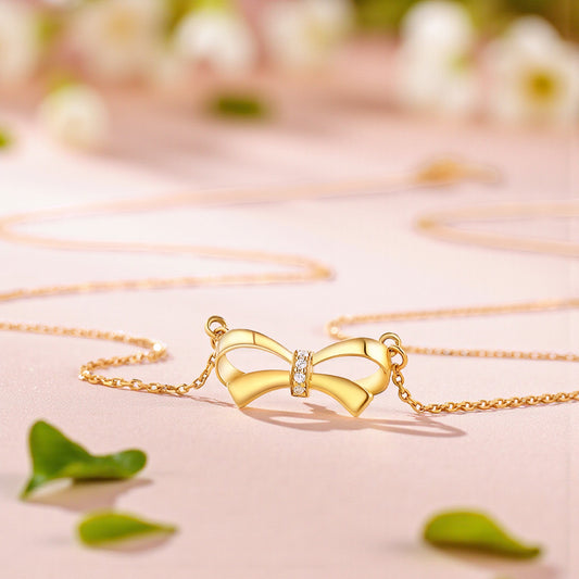 18K Gold Diamond Bow Bowtie Pendant Luxurious charm Necklace