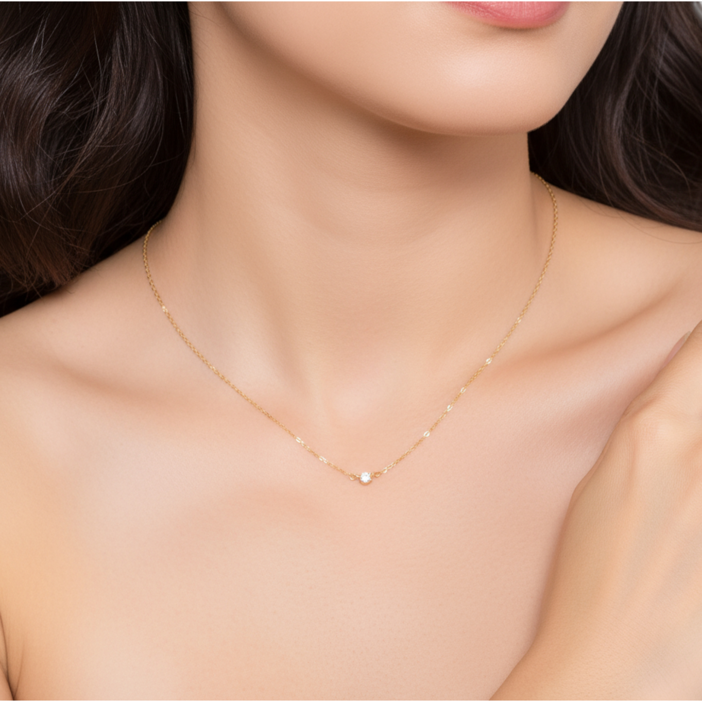 18K Gold Genuine Diamond Pendant Luxurious charm Necklace Clavicle Chain