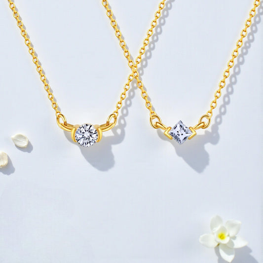 18K Gold Genuine Diamond Pendant Luxurious charm Necklace Clavicle Chain