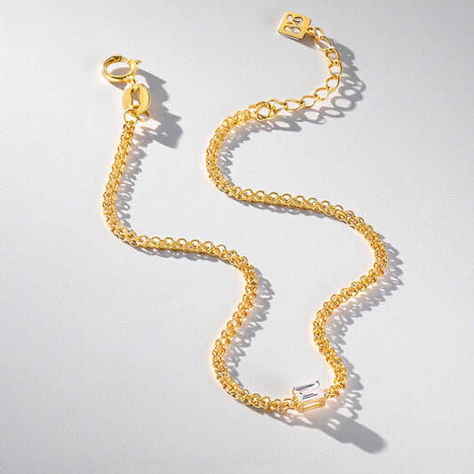 18K Gold Genuine Diamond Round and Square Pendant Bracelet