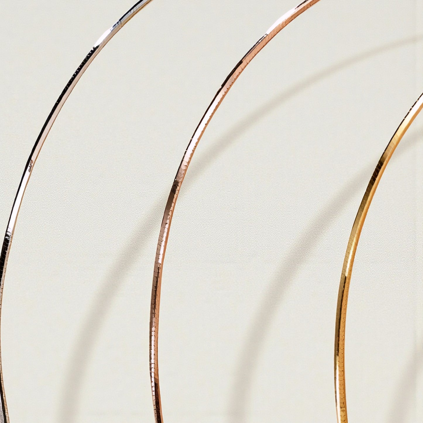 18K Yellow Gold Rose Gold Luxurious Snake Bone Chain Necklace