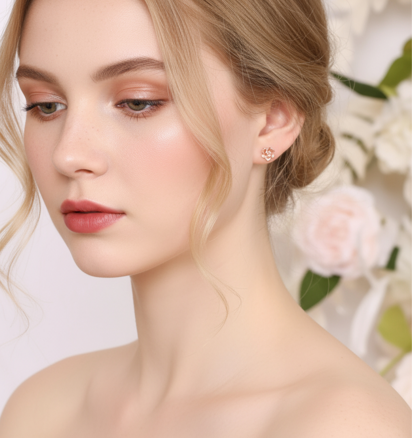 18K Gold Rose Flower Design Stud Earrings