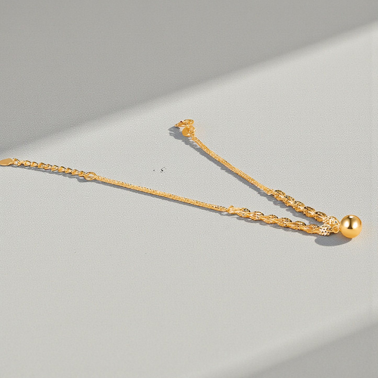 18K Yellow Gold Chain Phoenix Tail Bell Bead Charm Bracelet