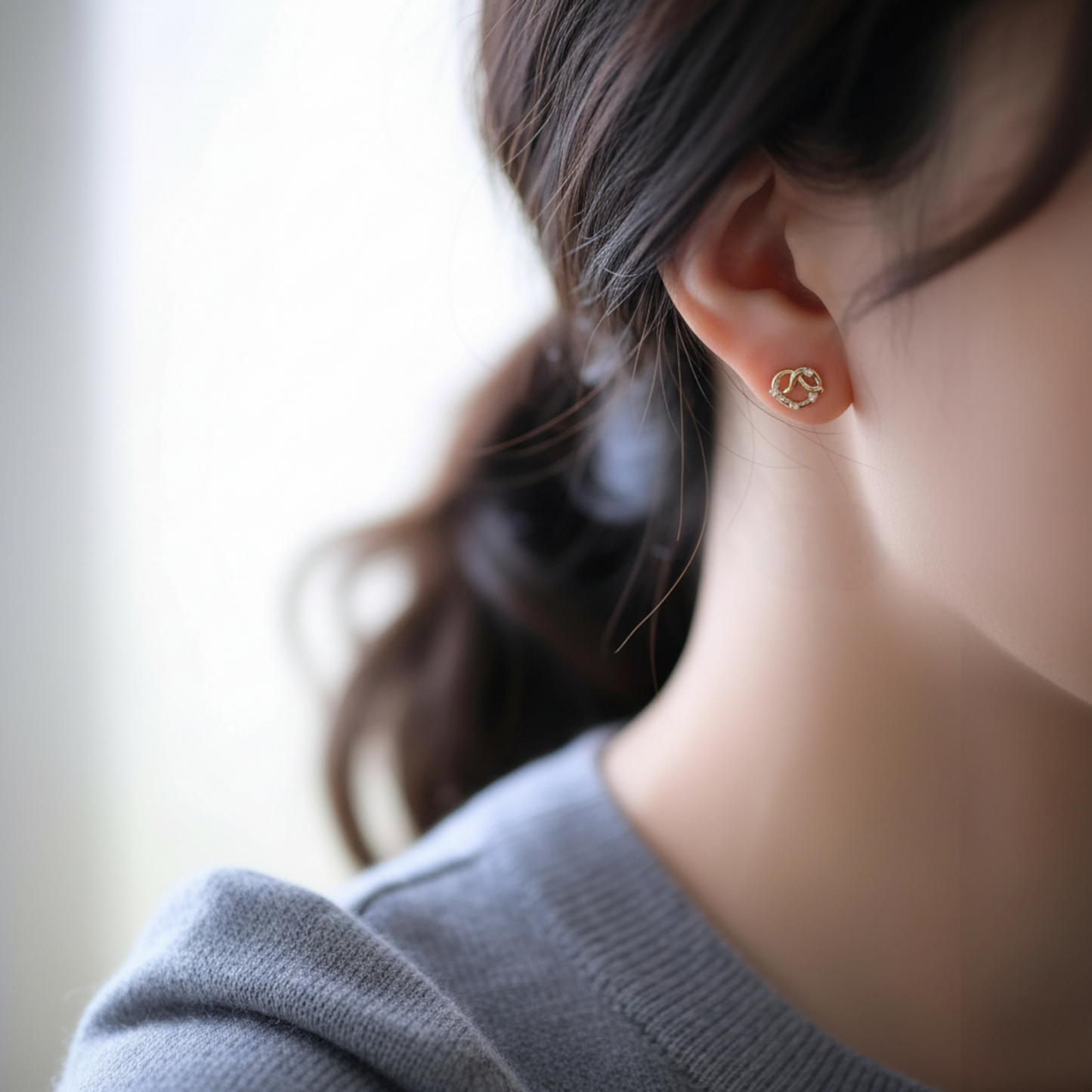 9k Gold Simple Minimal Dainty Lucky Cute Zircon Pretzel Screw Earrings
