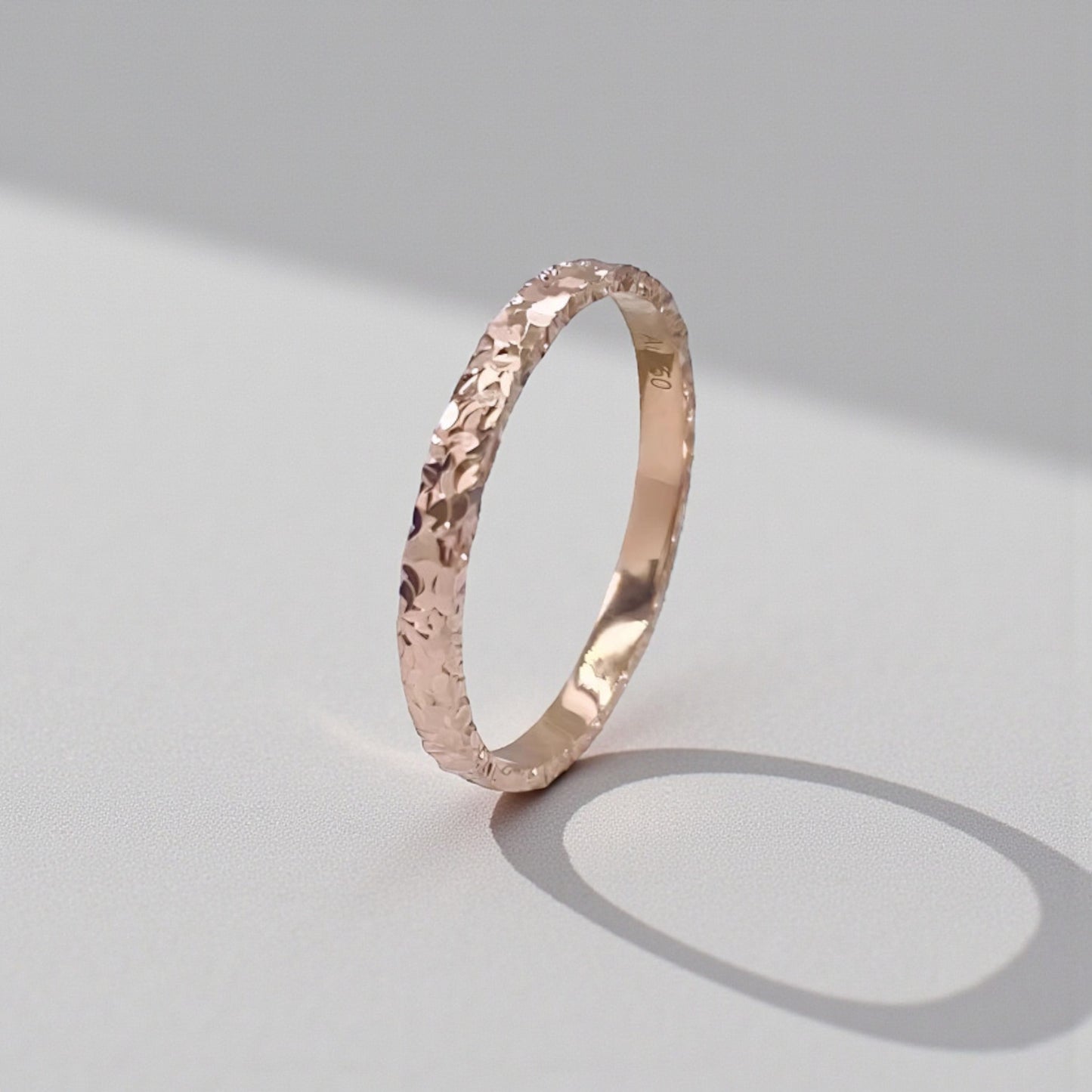 Genuine 18K Yellow Gold Rose Gold Crushed Ice Pattern Surface Band Ring