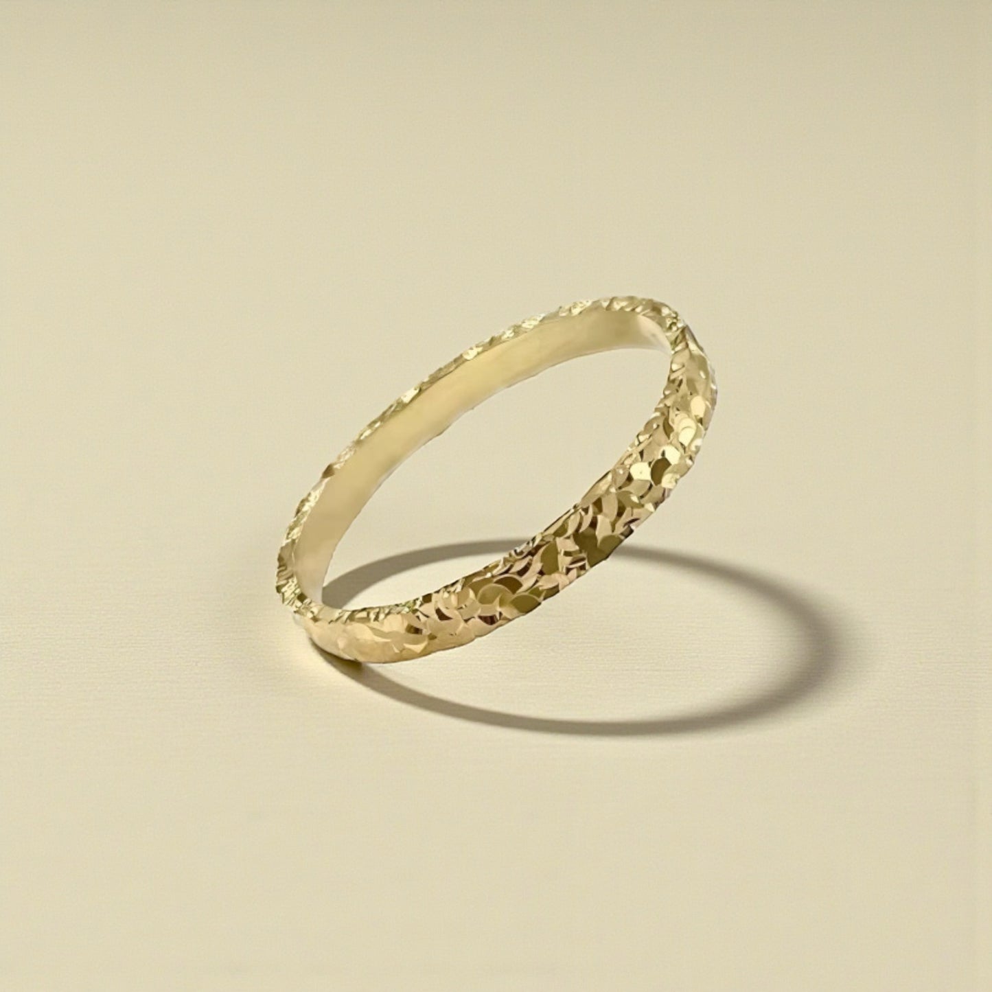 Genuine 18K Yellow Gold Rose Gold Crushed Ice Pattern Surface Band Ring