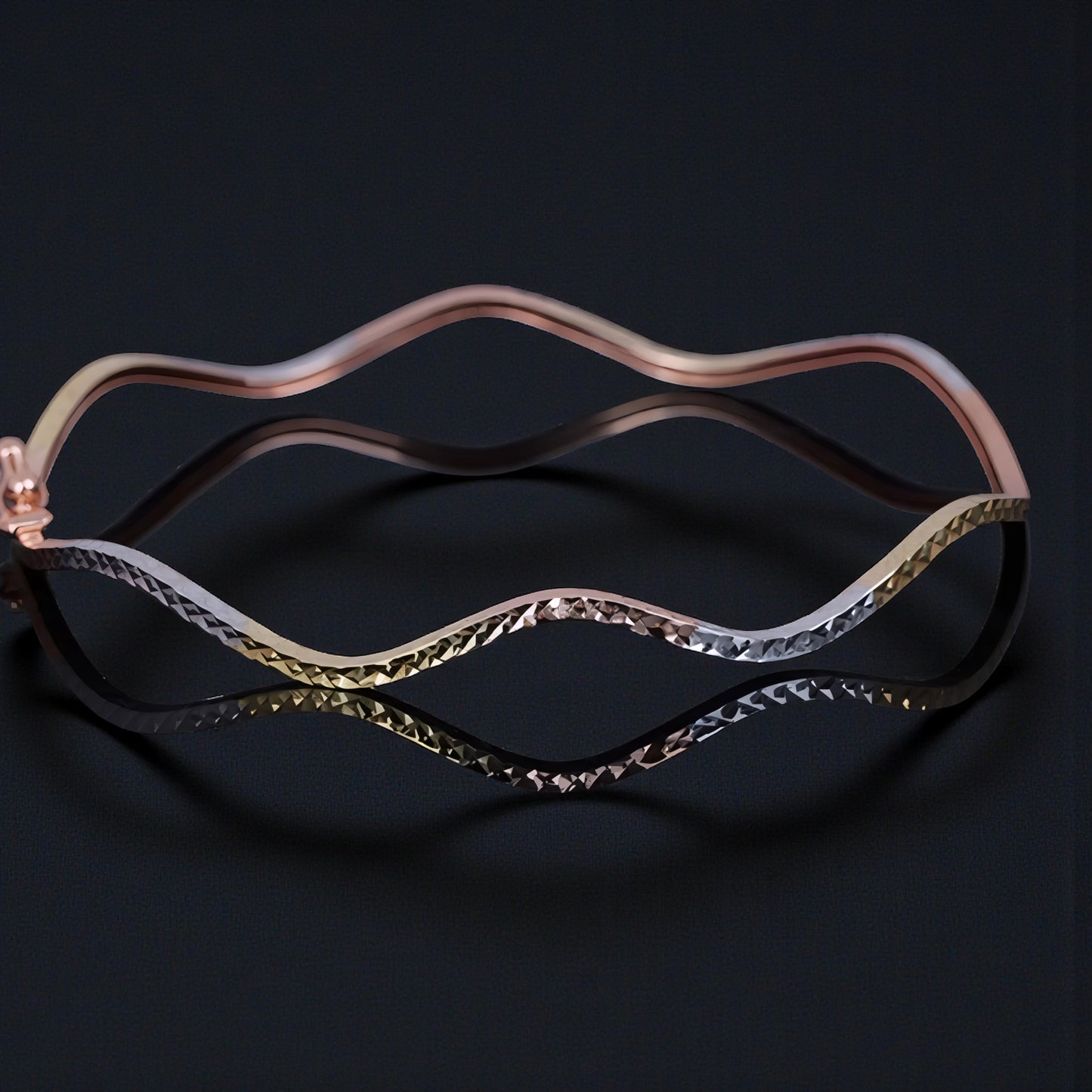 18K Yellow Gold Rose Gold Tri-Color Gold Elegant Bangle Wave Pattern Bracelet