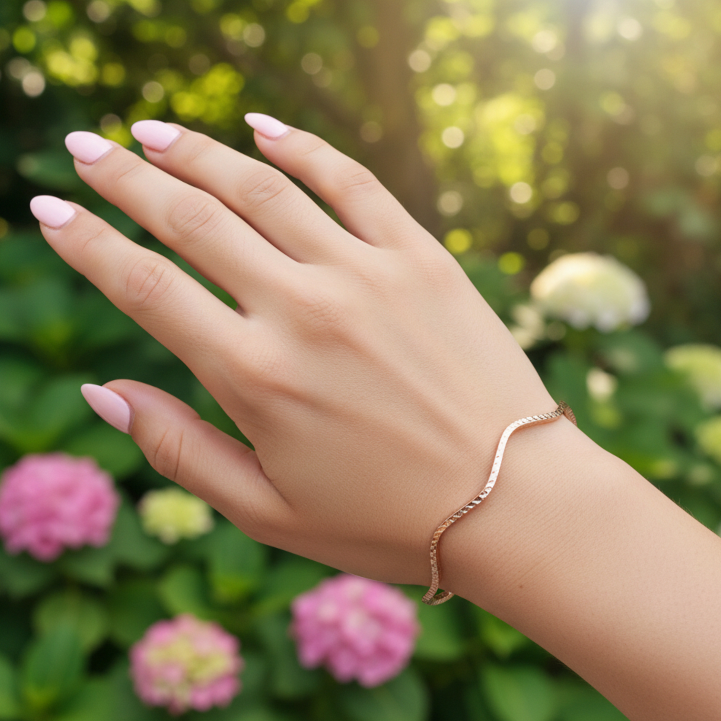 18K Yellow Gold Rose Gold Tri-Color Gold Elegant Bangle Wave Pattern Bracelet