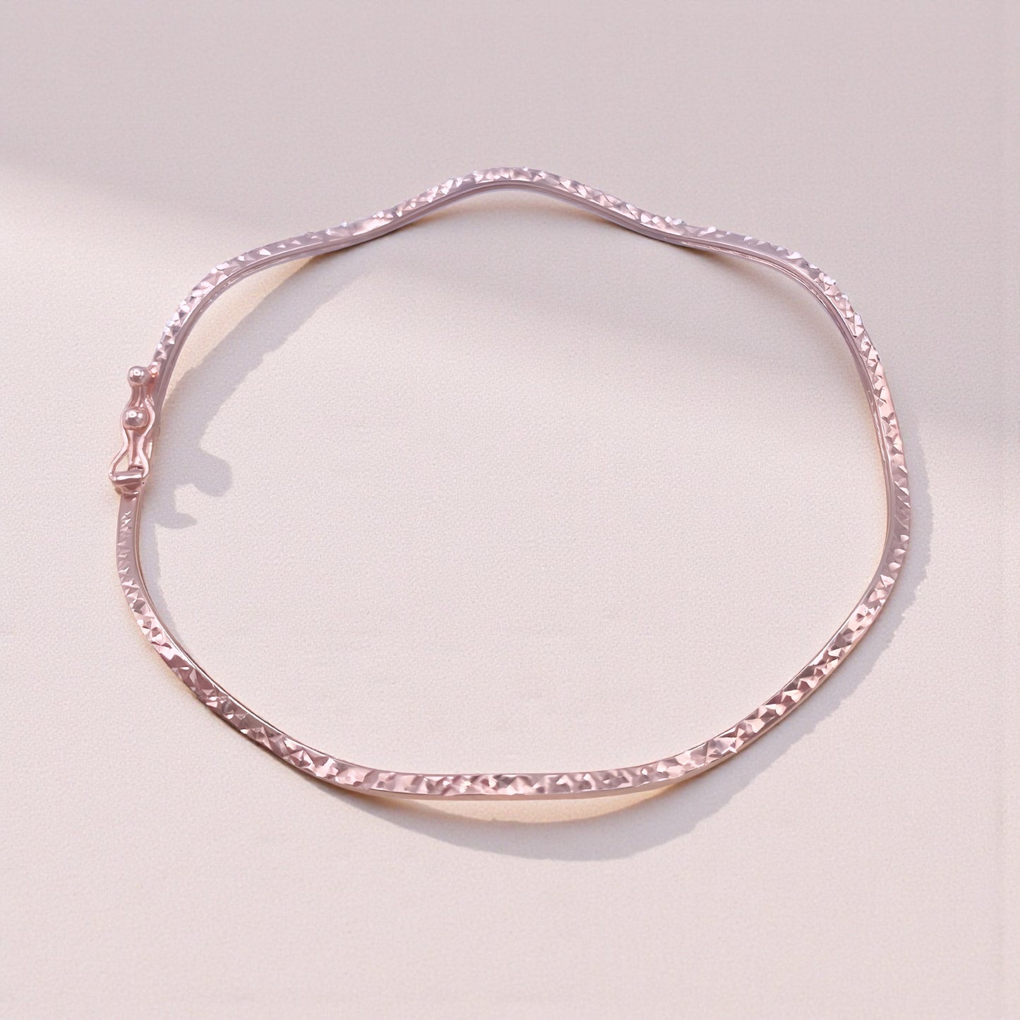 18K Yellow Gold Rose Gold Tri-Color Gold Elegant Bangle Wave Pattern Bracelet
