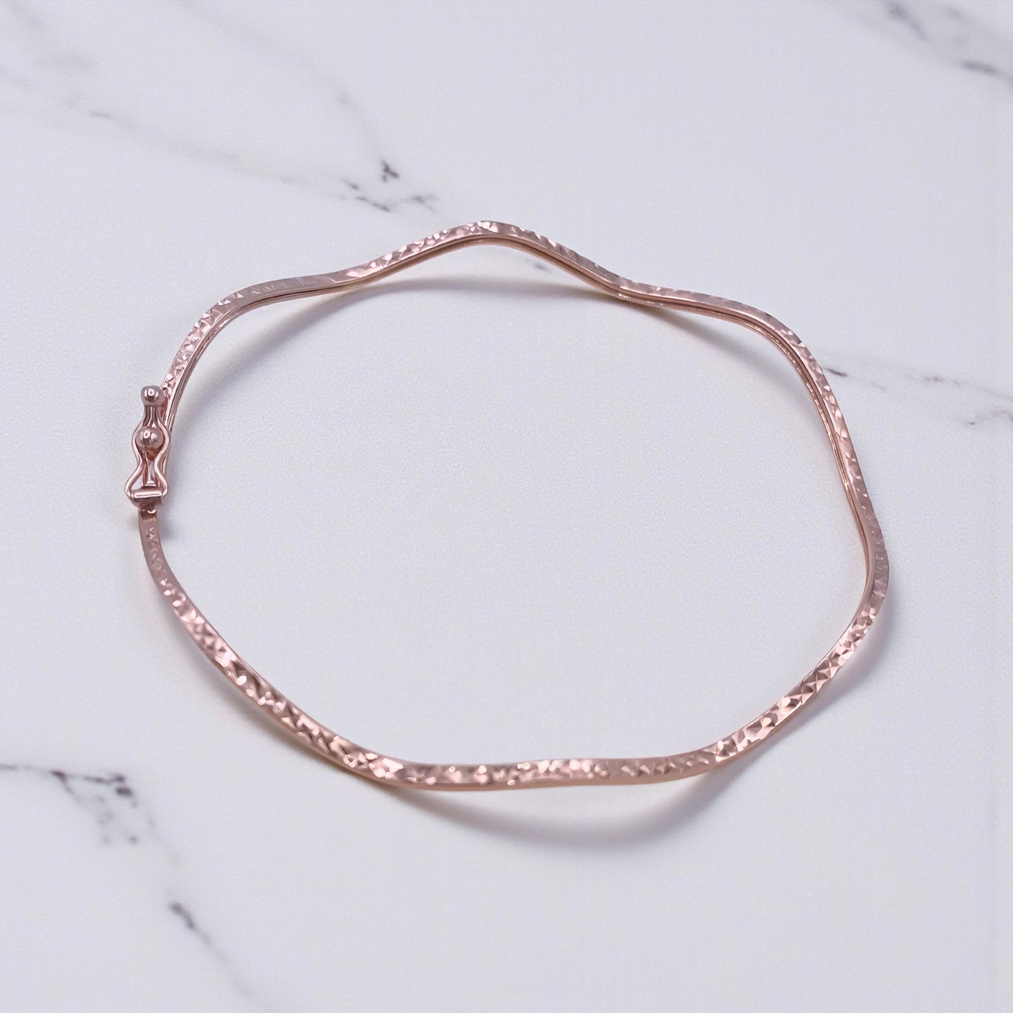 18K Yellow Gold Rose Gold Tri-Color Gold Elegant Bangle Wave Pattern Bracelet