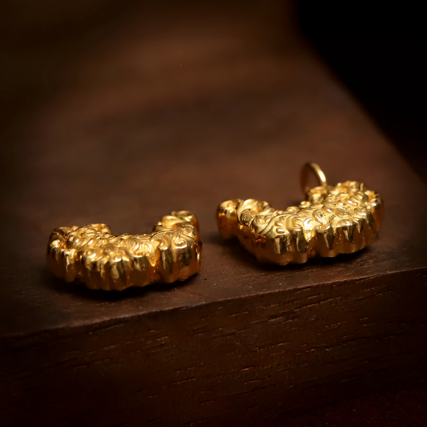 24K 999 Gold Ancient Vintage Style Engraved Fish Carp Mini D.I.Y Charm Pendant