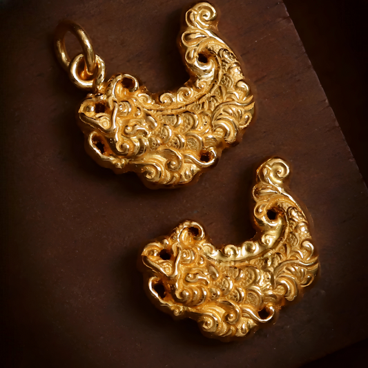 24K 999 Gold Ancient Vintage Style Engraved Fish Carp Mini D.I.Y Charm Pendant