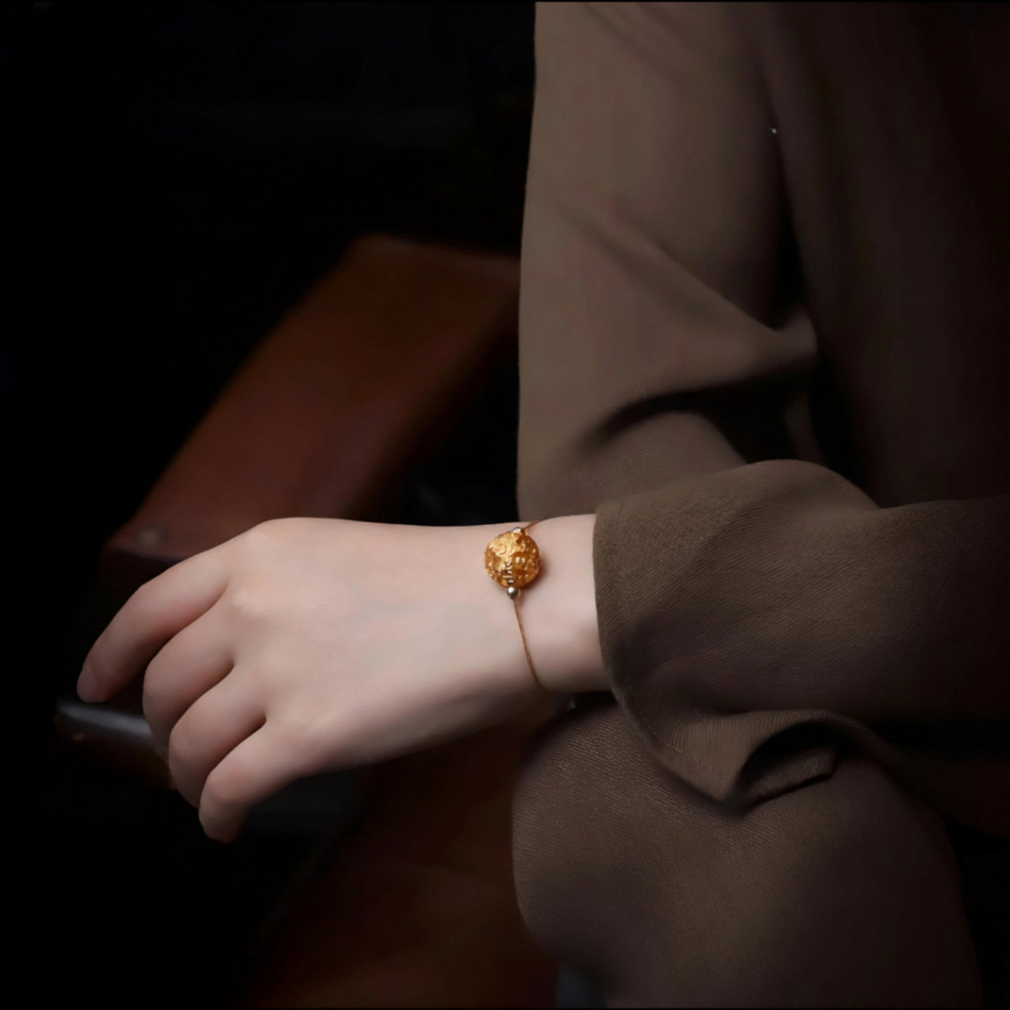 24K 999 Gold Ancient Vintage Engraved Lucky Cloud Pattern Round Bead Charm Spacer Pendant