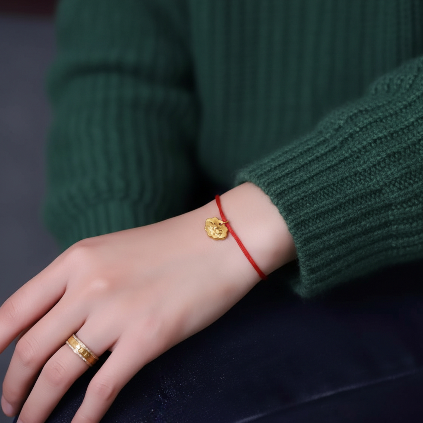 24K 999 Gold Small Lucky Ruyi Lock Handmade Goldfish Engraved D.I.Y Charm Pendant