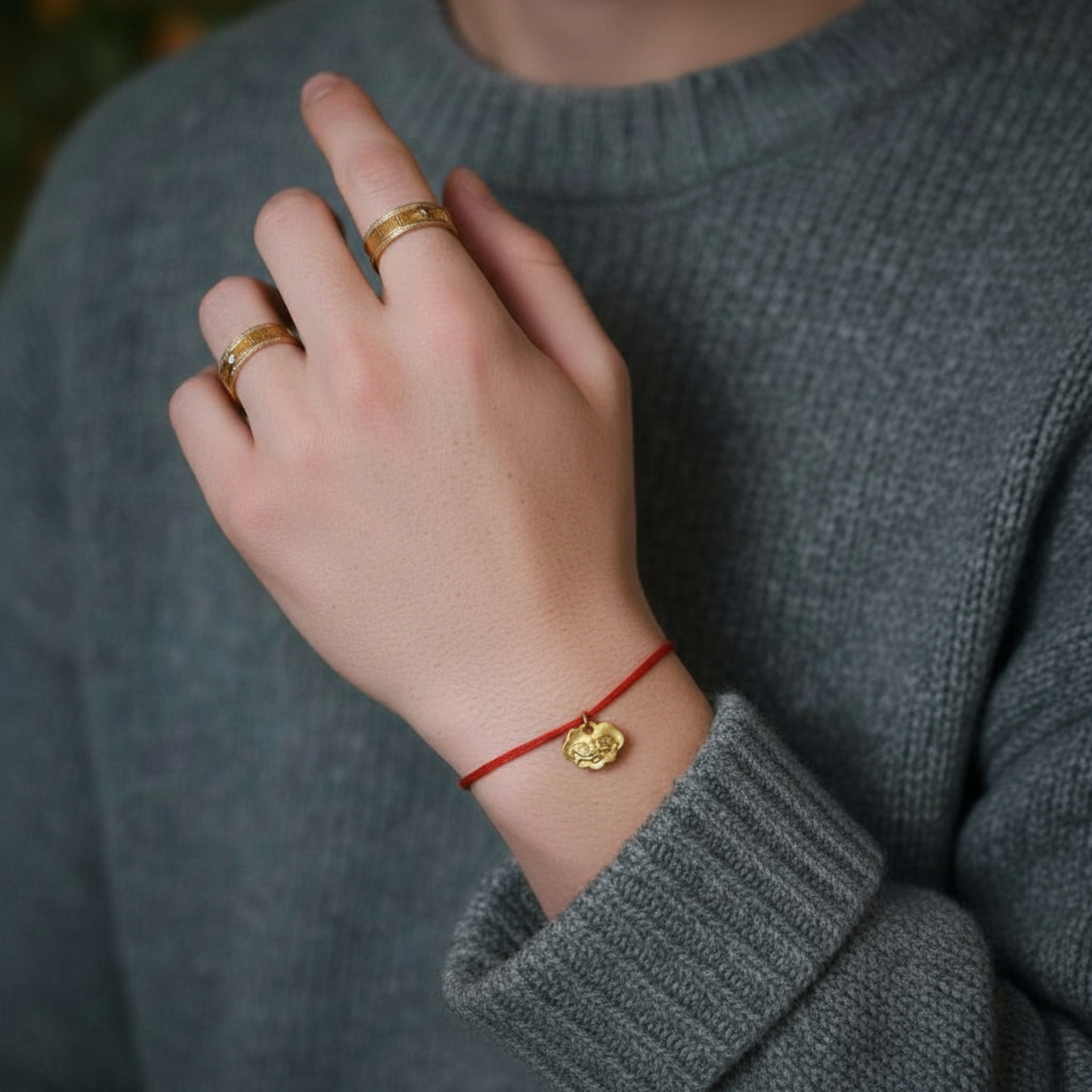 24K 999 Gold Small Lucky Ruyi Lock Handmade Goldfish Engraved D.I.Y Charm Pendant