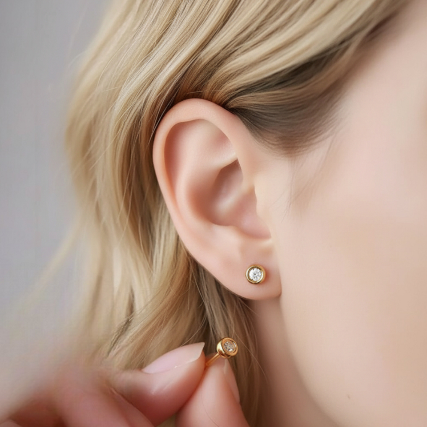 24K 999 Gold Minimal Minimalist Round Diamond Stud Earrings