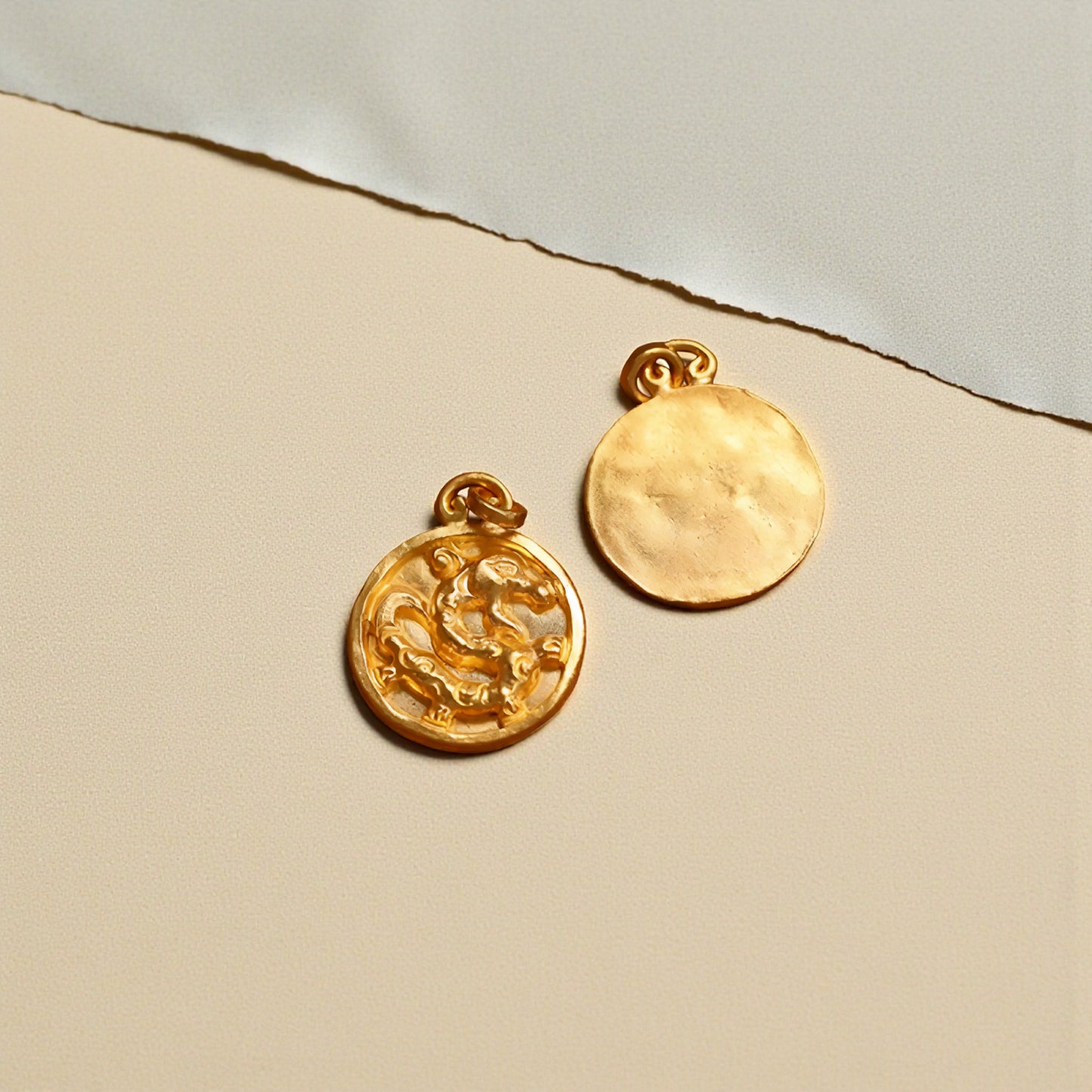 24K 999 Gold Hand-Carved Dragon Round D.I.Y Charm Pendant