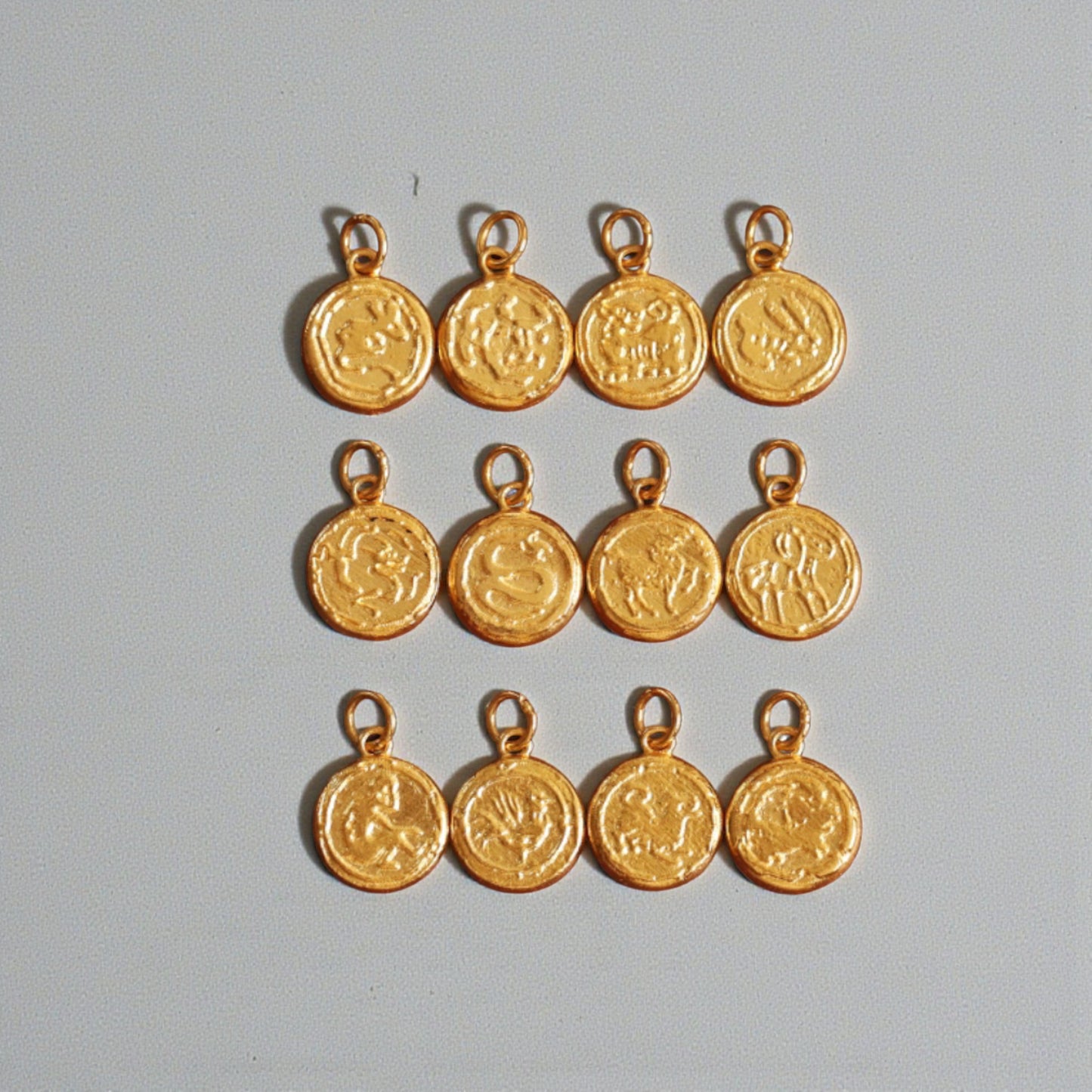 24K 999 Gold Mini Engraved Chinese Zodic Birth Year Animal Round D.I.Y Charm Pendant