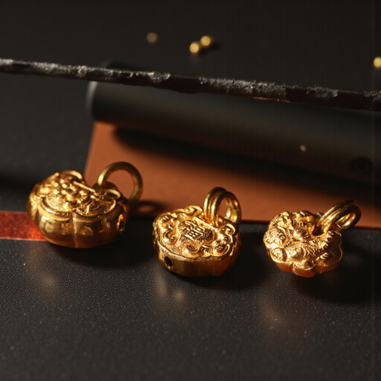 24K Gold 999 Hand-Engraved Ruyi Lock Keepsake Pendant Great Gift for Baby Shower