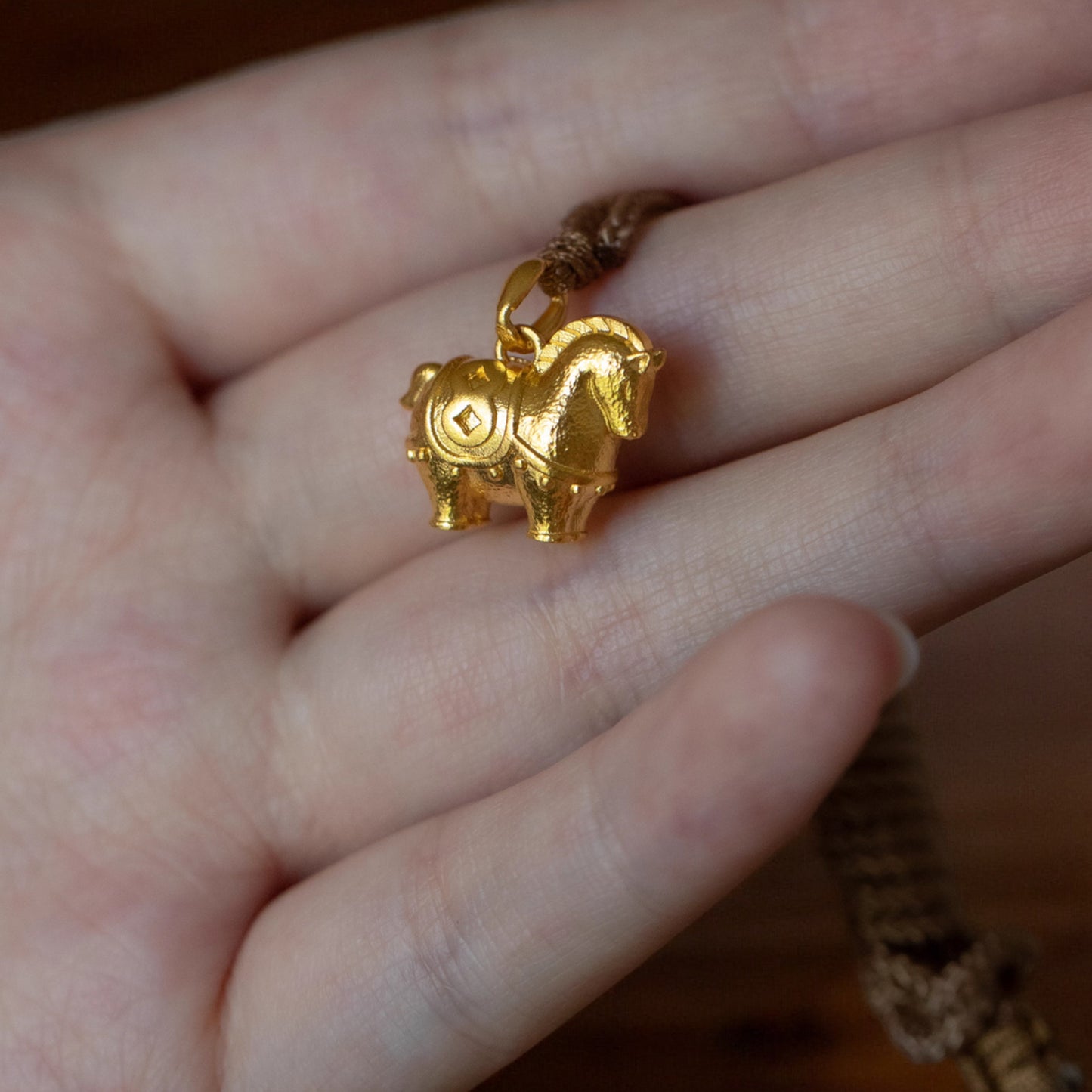24K 999 Pure Gold Exquisite Tang Horse Unisex Pendant