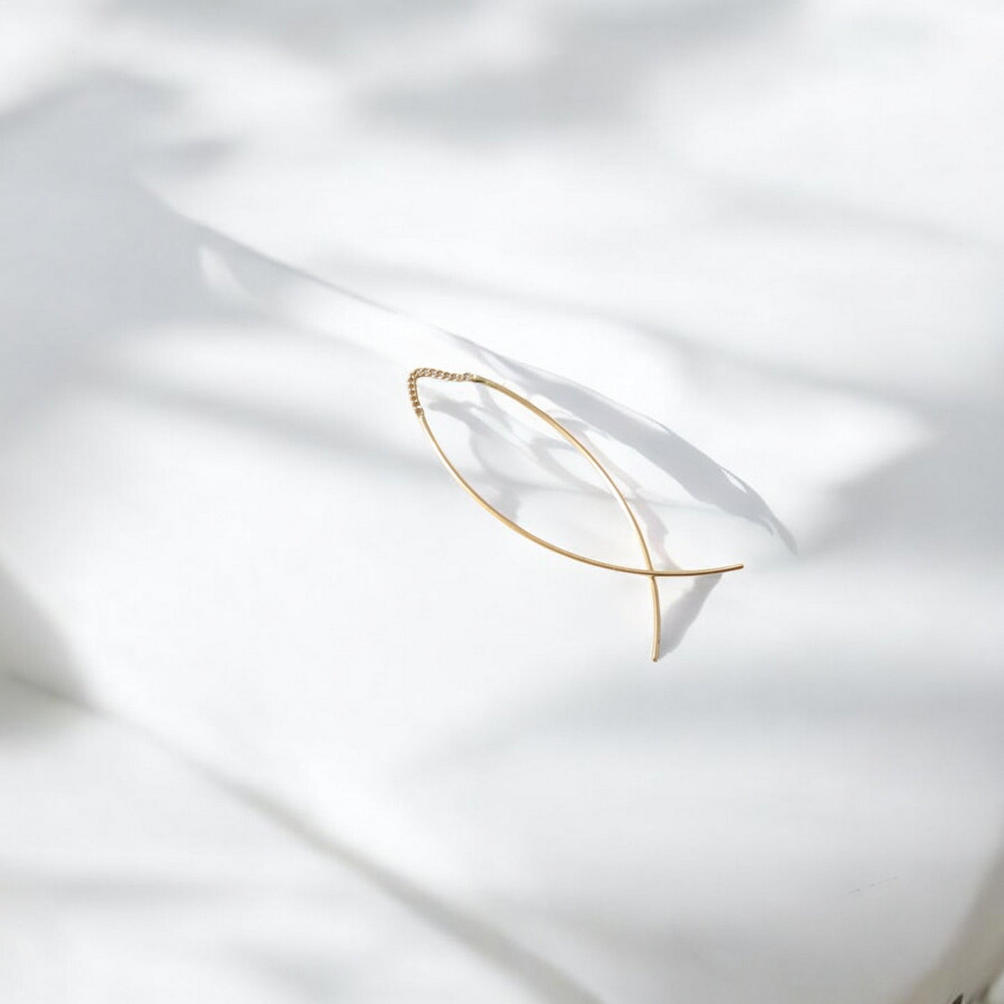 10K Real Gold Minimal Style Plain Gold Fish-Shaped Threader Earrings