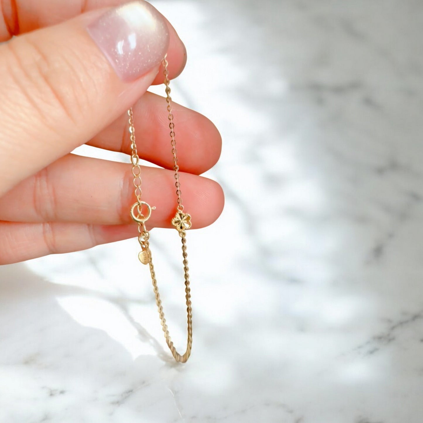 14K Gold Minimal Sparkling Laser-Cut Round Flower and Butterfly Gold Bracelet