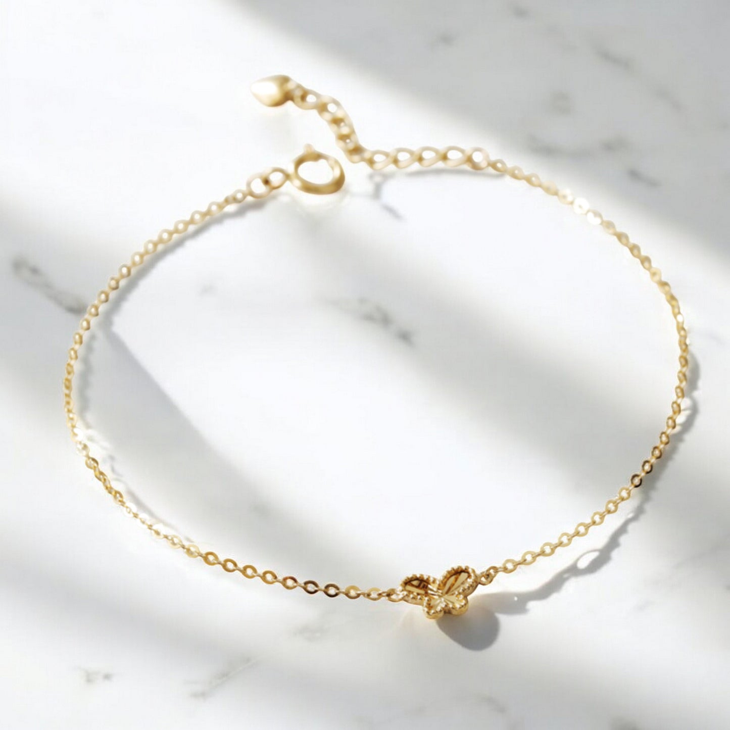 14K Gold Minimal Sparkling Laser-Cut Round Flower and Butterfly Gold Bracelet
