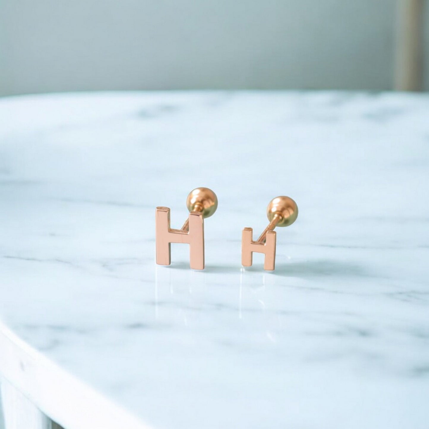 14K Pure Gold 26 Letter Alphabet Stud Cartilage Screw On Earrings