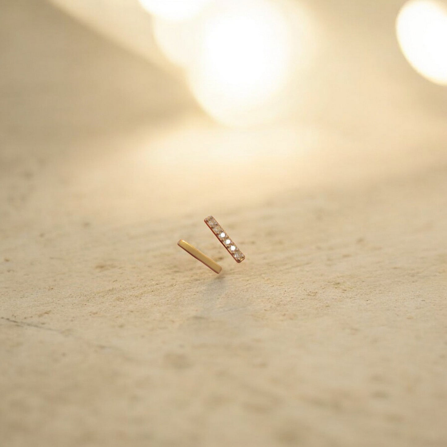 14K Pure Gold Minimal Style Zircon Stud Earring