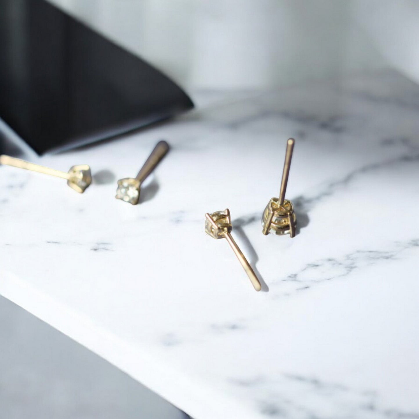14K Pure Gold Minimal Style Classic Four-Prong Zircon Stud Earrings