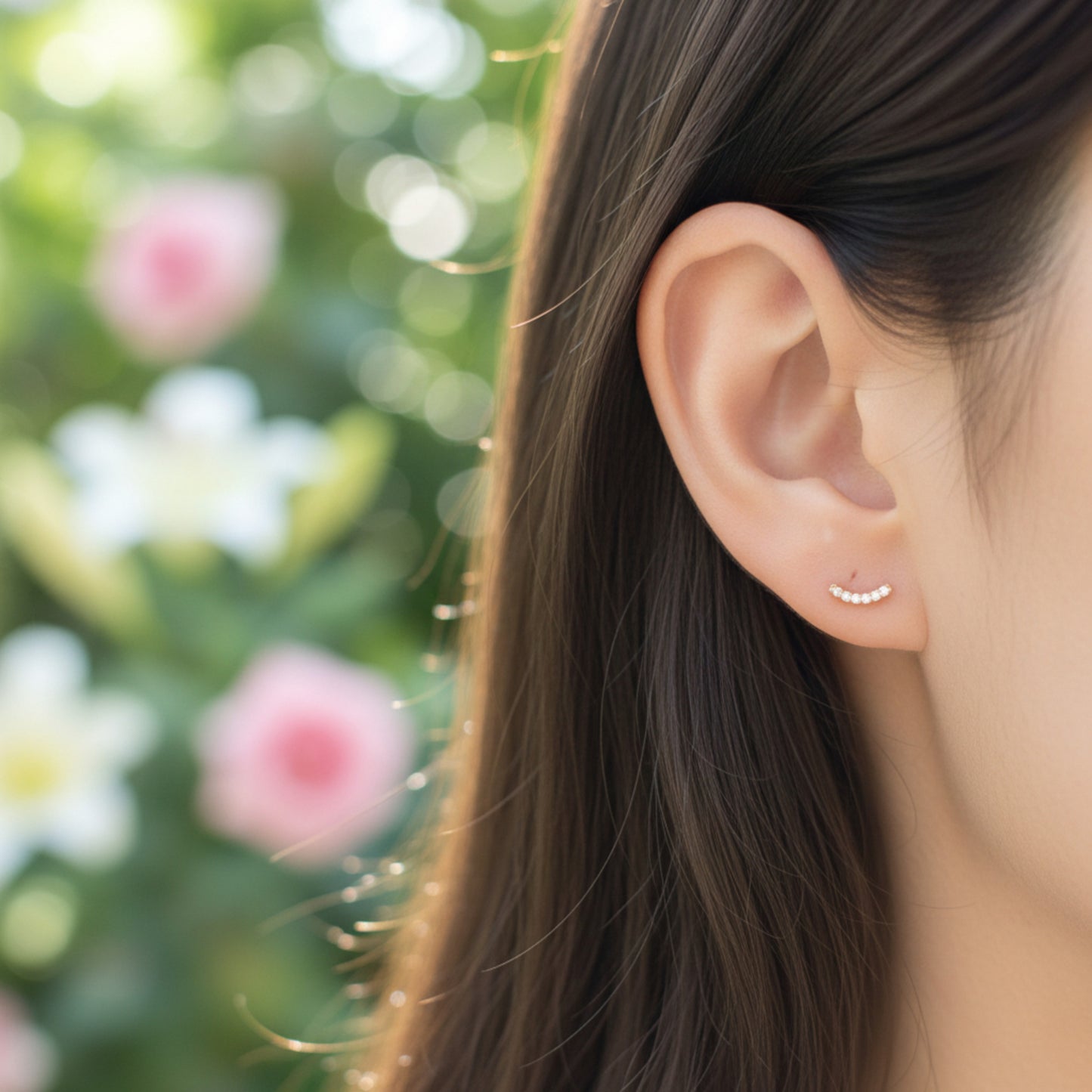 14K Pure Gold Minimal Curve Style Classic Zircon Stud Earrings