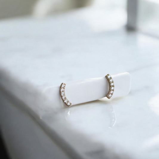 14K Pure Gold Minimal Curve Style Classic Zircon Stud Earrings