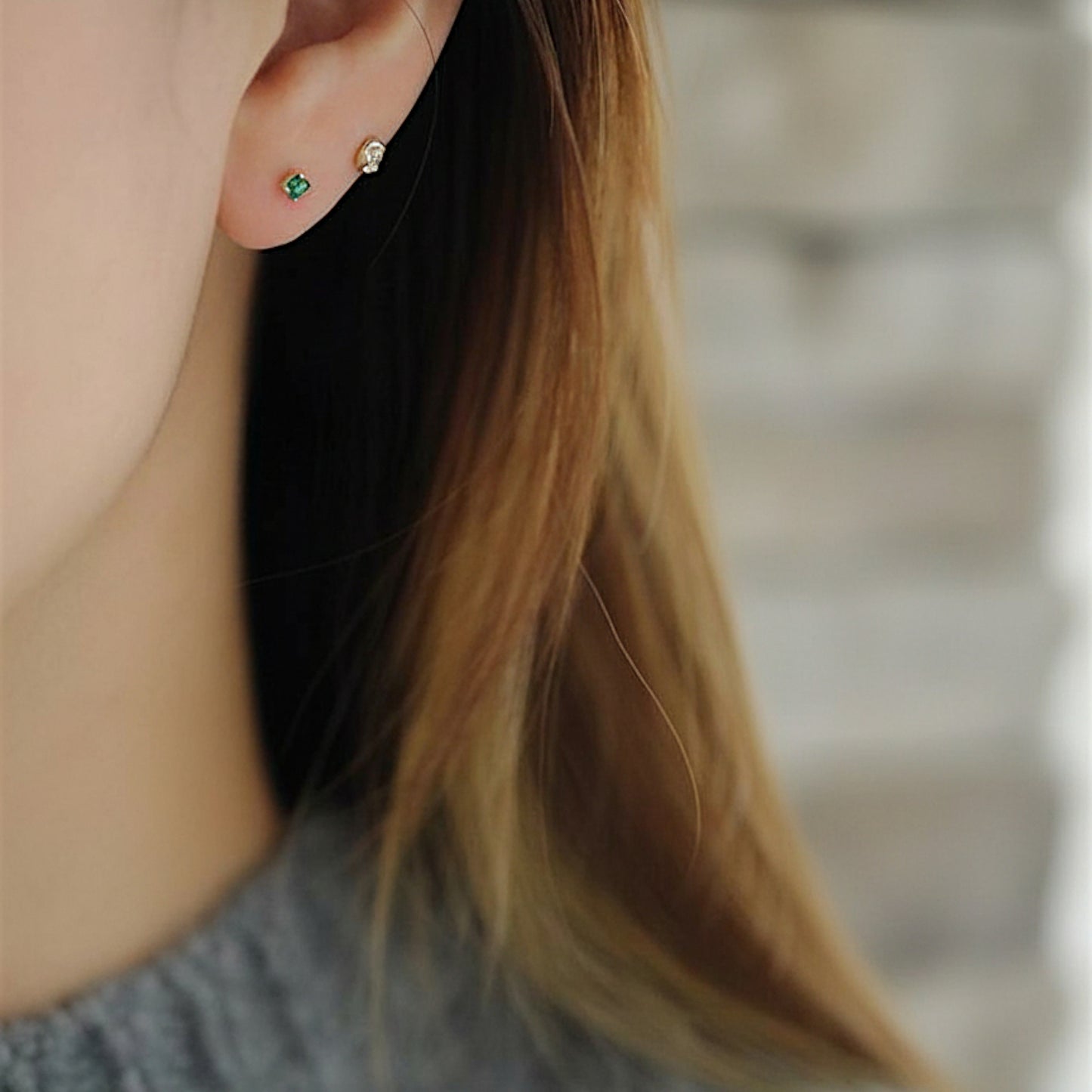 14K Pure Gold Minimal Style Miniature Square Emerald Green Zircon Stud Earrings