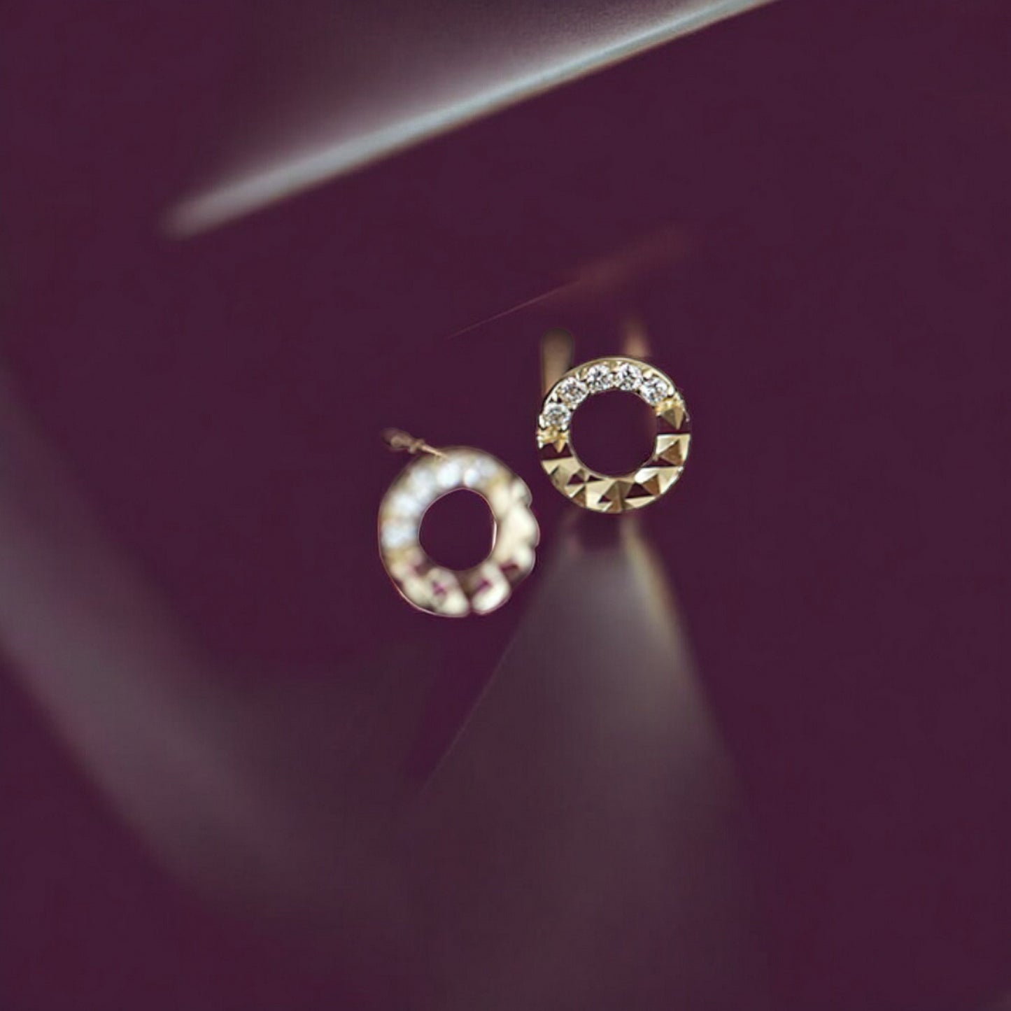 14K Pure Gold Minimal Style Miniature Zircon Round Stud Earrings