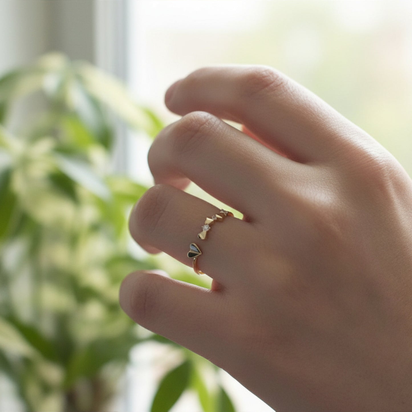 9K Pure Gold Heart Shaped Zircon Stacking Open Ring